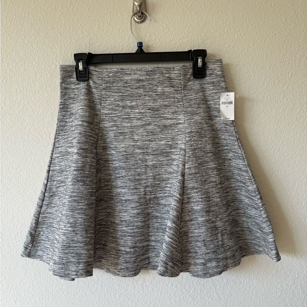 GAP Heather Gray Flare Mini Skirt NWT Size M Tweed Look Stretch A-Line
